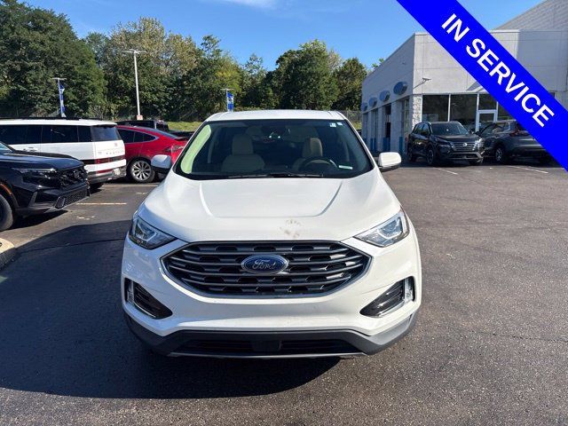 Used 2021 Ford Edge SEL w/ Convenience Package AWD/4WD image 2