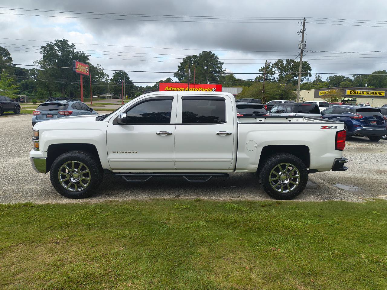 Used 2015 Chevrolet Silverado 1500 LT w/ All Star Edition AWD/4WD image 5