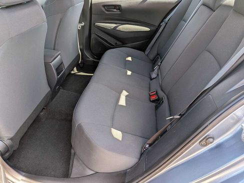 Used 2022 Toyota Corolla LE FWD image 17