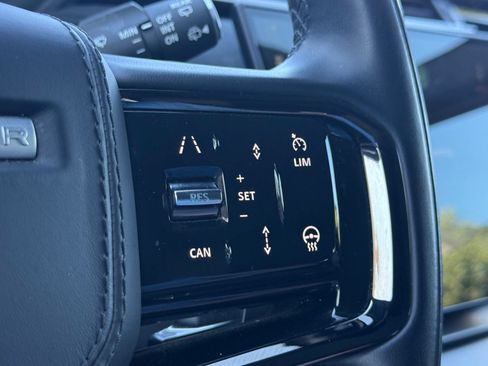 Used 2025 Land Rover Range Rover Velar Dynamic SE AWD/4WD image 12