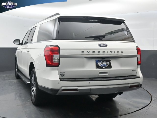Certified 2023 Ford Expedition Max XLT RWD image 5