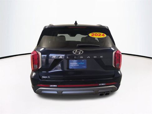 Certified 2024 Hyundai Palisade SEL image 6