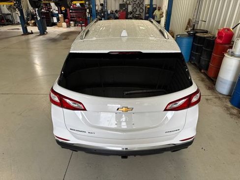 Used 2019 Chevrolet Equinox Premier w/ LPO, Cargo Package FWD image 10