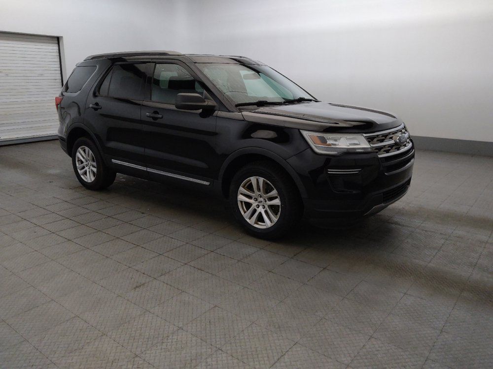 Used 2018 Ford Explorer XLT AWD/4WD image 11