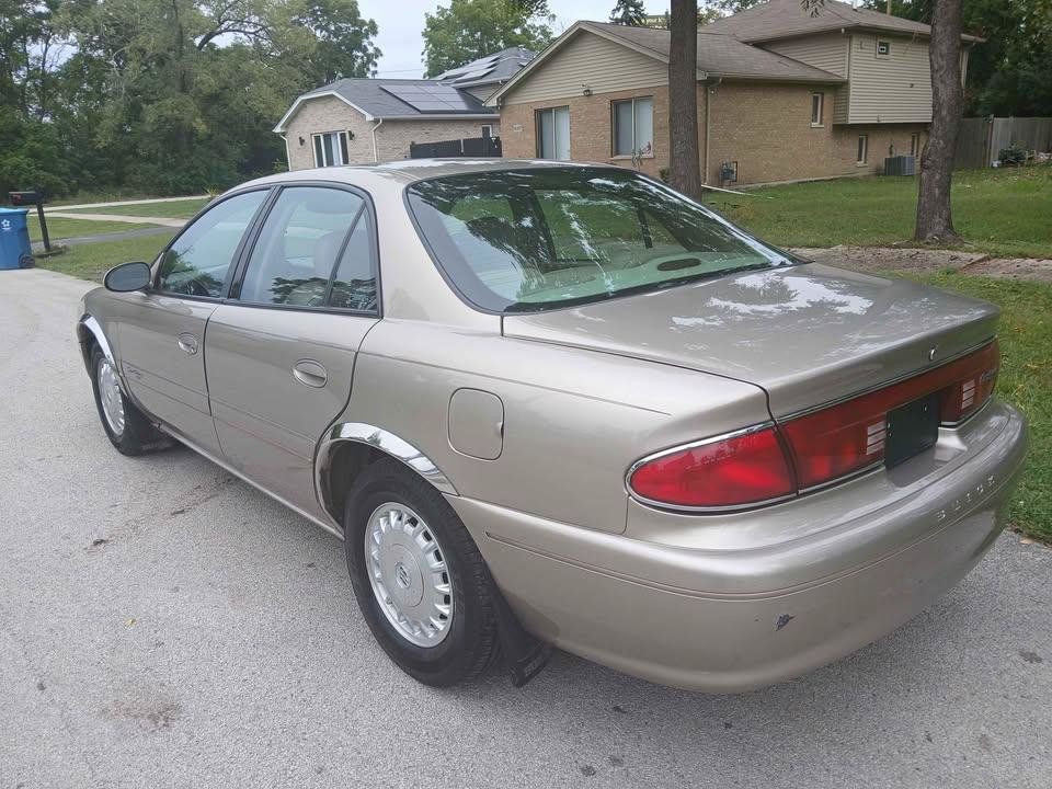 Used 2000 Buick Century Limited w/ 2000 Special Edition Pkg FWD image 8