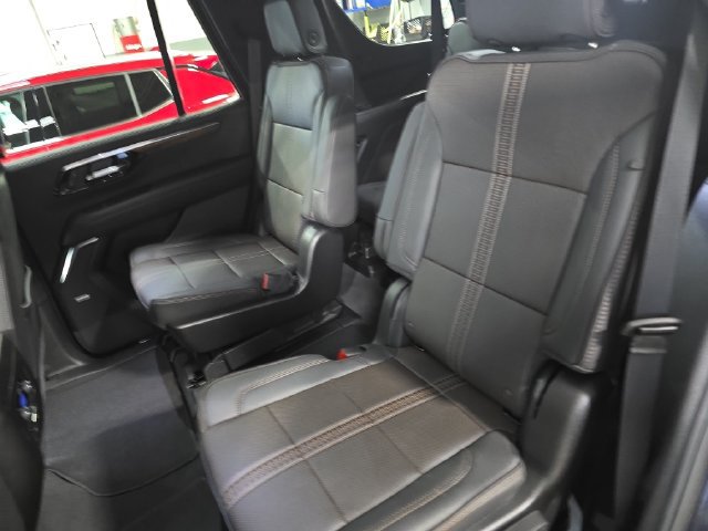 New 2026 Chevrolet Tahoe High Country AWD/4WD image 18