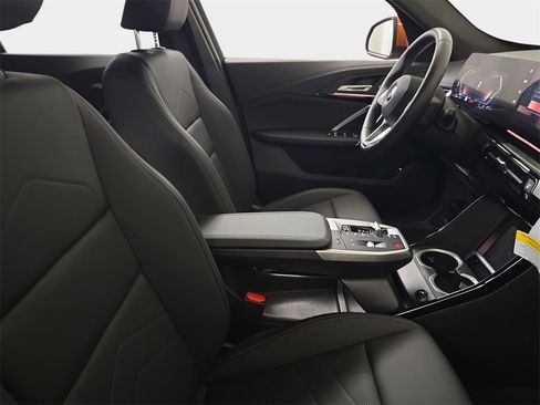 Used 2025 BMW X1 xDrive28i w/ Convenience Package image 11