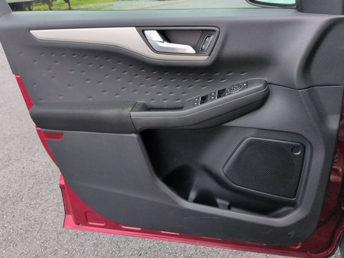 Used 2020 Ford Escape SE AWD/4WD image 22