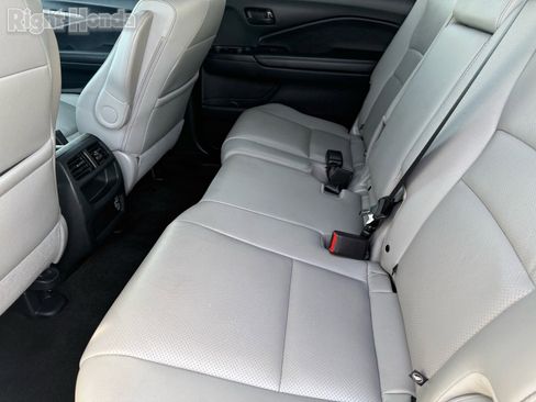 Used 2023 Honda Passport EX-L image 26