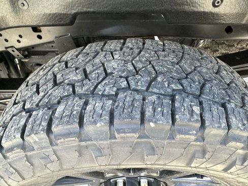 Used 2021 Ford F250 Lariat AWD/4WD image 13