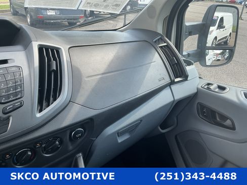 Used 2016 Ford Transit 250 130 Low Roof RWD image 24