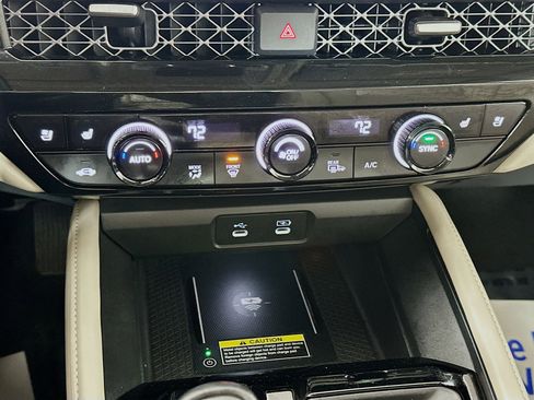 Used 2023 Honda Accord Touring image 16