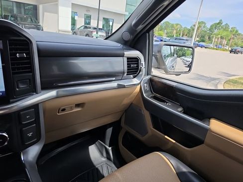 Used 2022 Ford F150 Lariat w/ Equipment Group 502A High AWD/4WD image 9