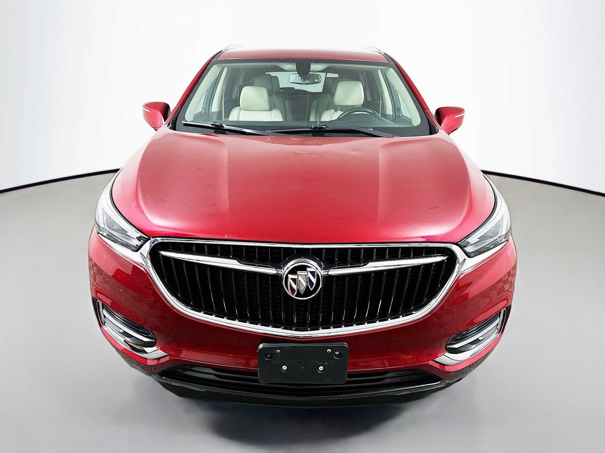 Used 2018 Buick Enclave Essence AWD/4WD image 2