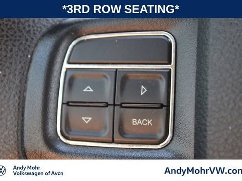 Used 2019 Dodge Journey SE FWD image 28