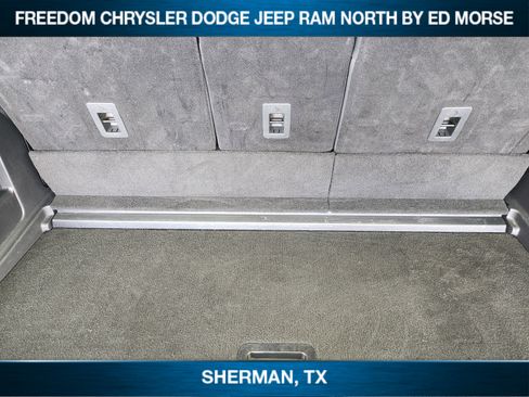 Used 2025 Ford Expedition Active AWD/4WD image 23
