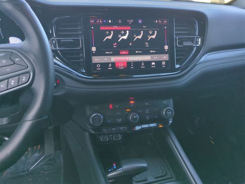 Used 2022 Dodge Durango GT image 27