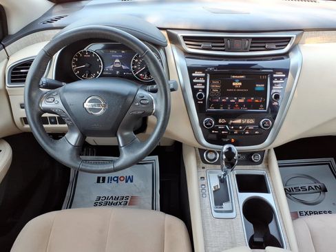 Used 2020 Nissan Murano SV image 19