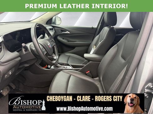 Used 2024 Buick Encore GX Sport Touring image 9