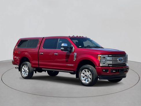 Used 2019 Ford F250 Platinum w/ Platinum Ultimate Package AWD/4WD image 6