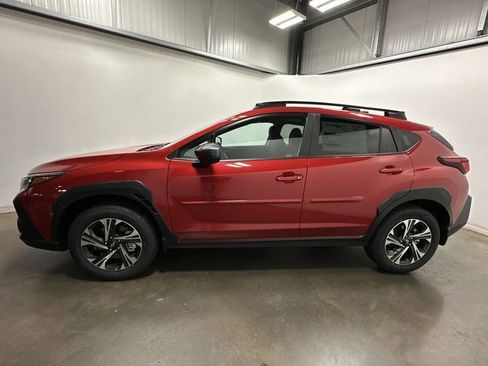 Used 2026 Subaru Crosstrek 2.0i Premium AWD/4WD image 2