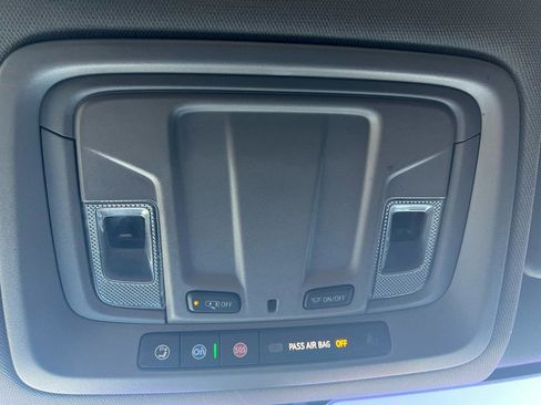 Used 2020 GMC Sierra 1500 SLT AWD/4WD image 28