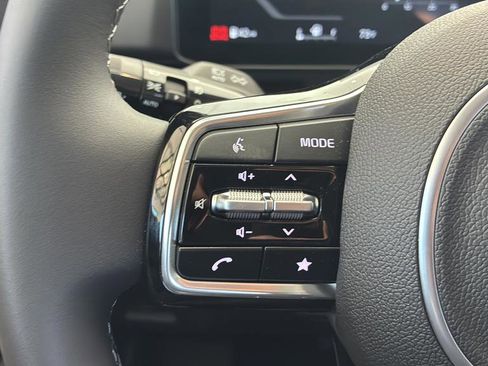 New 2026 Kia Carnival SX w/ SX Dark Edition Package FWD image 27