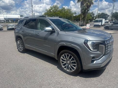Used 2026 GMC Terrain Denali AWD/4WD image 3