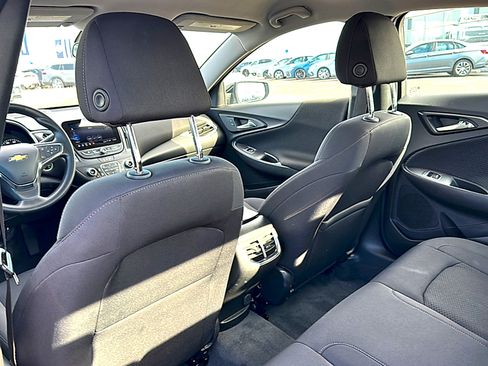 Used 2024 Chevrolet Malibu LT image 17