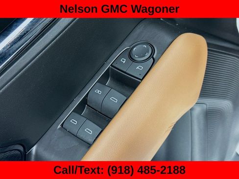 Used 2024 GMC Canyon AT4 AWD/4WD image 18