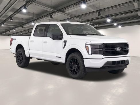 Used 2024 Ford F150 Platinum AWD/4WD image 2