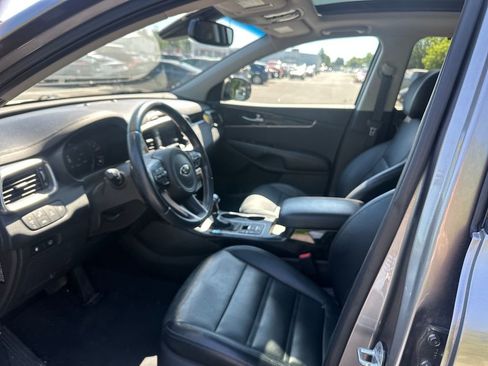 Used 2017 Kia Sorento EX w/ EX Advanced Touring Package AWD/4WD image 9