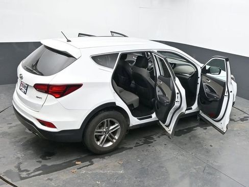 Used 2018 Hyundai Santa Fe Sport image 44