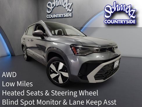Used 2025 Volkswagen Taos S AWD/4WD image 1