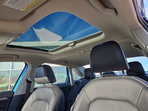 Used 2024 Volkswagen Jetta SEL image 12