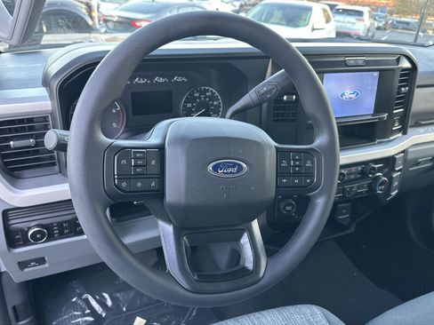 New 2026 Ford F450 XLT w/ 360-Degree Camera Package image 19