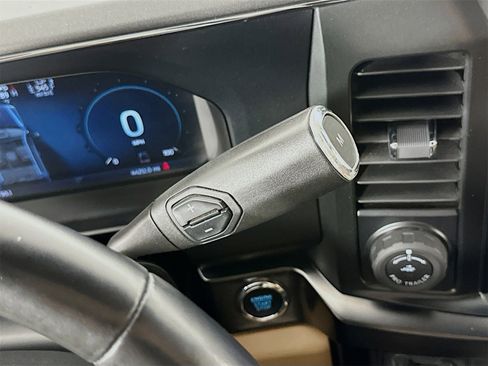 Used 2023 Ford F350 Lariat w/ Lariat Ultimate Package image 18