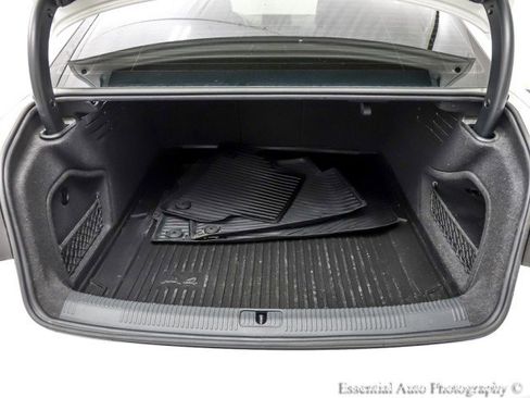 Used 2018 Audi A4 2.0T Ultra Premium Plus w/ Premium Plus Package image 28