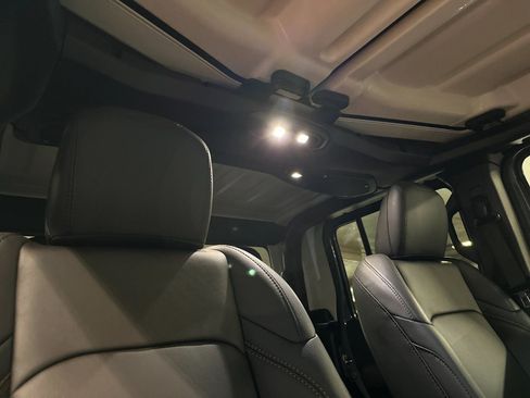 New 2026 Jeep Gladiator Sport AWD/4WD image 15