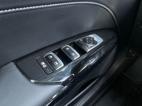 Used 2025 Kia K5 GT-Line image 11