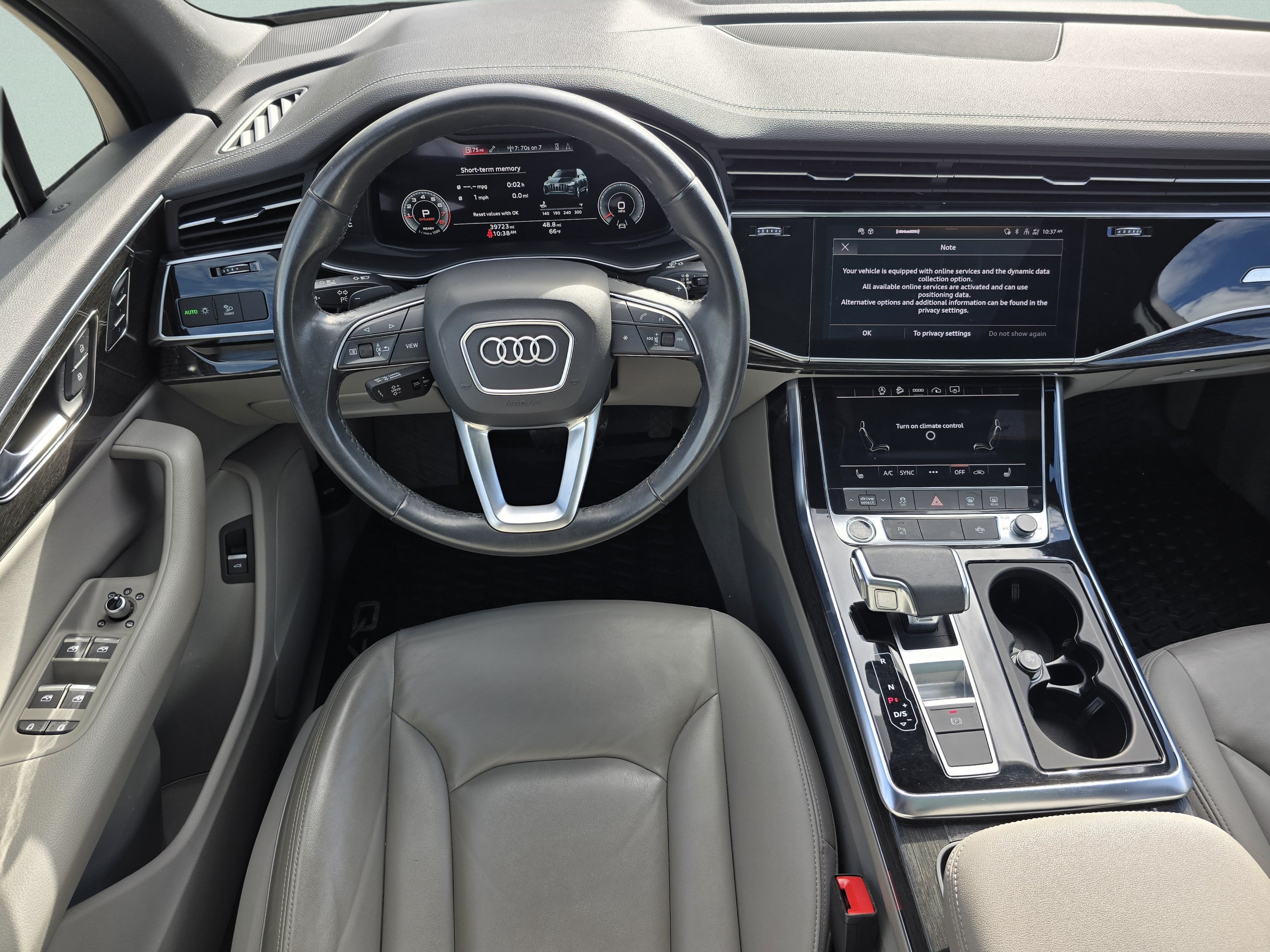 Used 2023 Audi Q7 2.0T Premium w/ Convenience Package AWD/4WD image 4