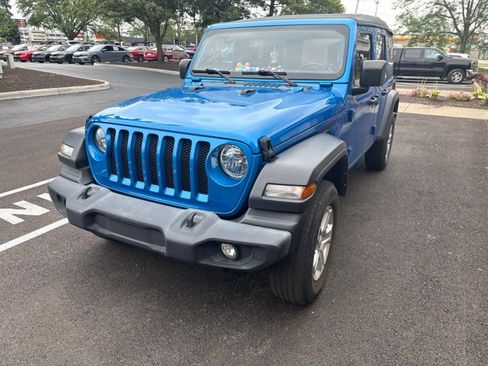 Used 2021 Jeep Wrangler Unlimited Sport AWD/4WD image 2