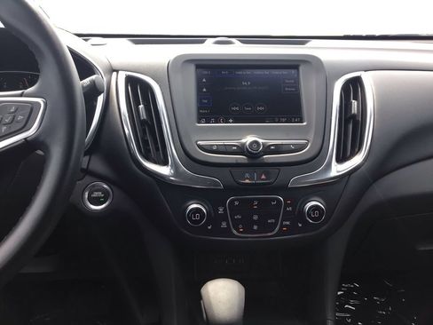 Used 2024 Chevrolet Equinox LT AWD/4WD image 14