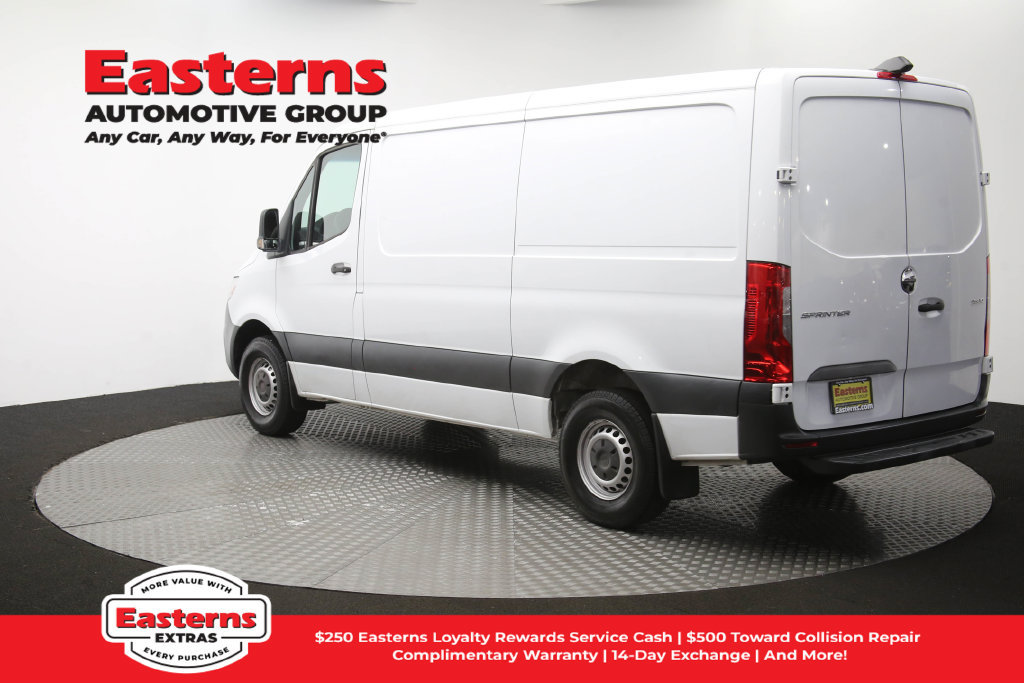 Used 2019 Freightliner Sprinter 2500 RWD image 60