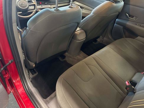 Certified 2023 Hyundai Elantra SEL w/ Convenience Package image 14