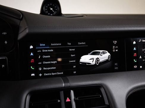 Certified 2023 Porsche Taycan GTS AWD/4WD image 17