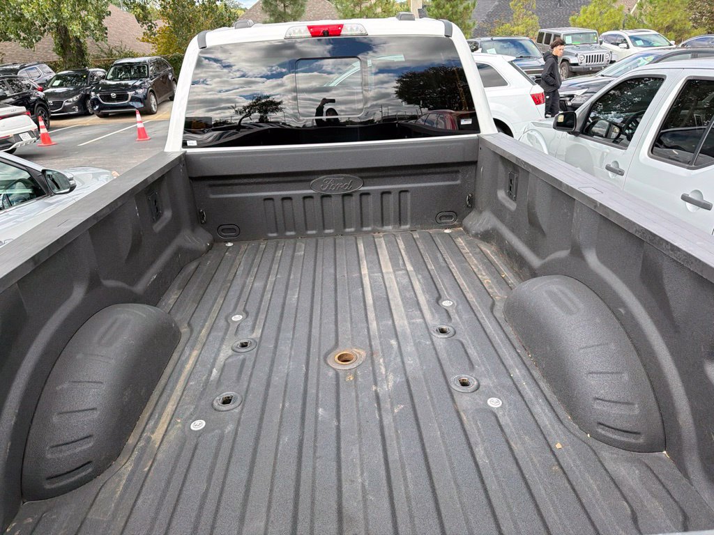 Used 2024 Ford F350 Lariat w/ Lariat Ultimate Package AWD/4WD image 6