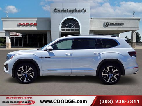 Used 2025 Volkswagen Atlas SEL Premium R-Line AWD/4WD image 6