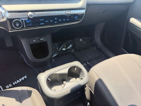 Certified 2024 Hyundai Ioniq 5 SE RWD image 13