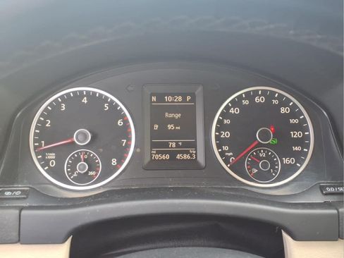 Used 2013 Volkswagen Tiguan SE AWD/4WD image 20